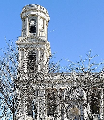 Kyrkan Saint-Sulpice, där Strindberg kraftsamlade och fick sitt erkännade.
