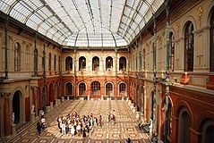 École de Beaux-Arts (konsthögskolan).