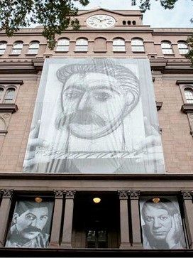 Cooper Unions byggnad i New York vi en ihågkomst av hungersnöden i Ukraina 1932-1933.