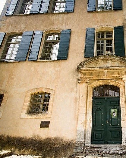 Maison Dora Maar. Det var ingen dålig villa Picasso förlänade Dora Maar i 