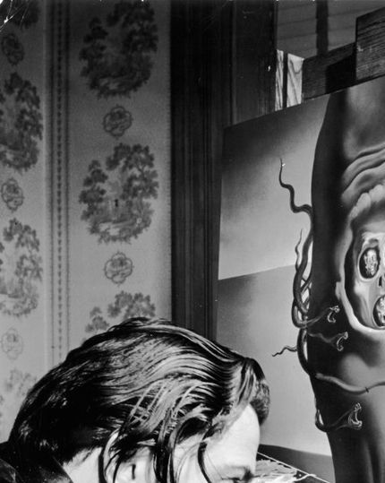 Dali målar Krigets ansikte 1940.