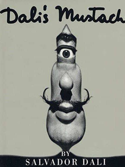 Dalí och fotografen Philippe Halsmann skulle samverka i många konstruerade tagningar av det här slaget. Senare skulle de också samlas i det här bokverket.
