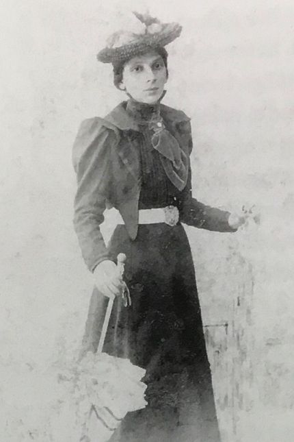 Camille Joblaud. En stilig kvinna som tidigare uppvaktades av både Matisse och den gode vännen Léon Vassaux. .