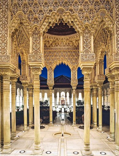 Från palats i Alhambra.