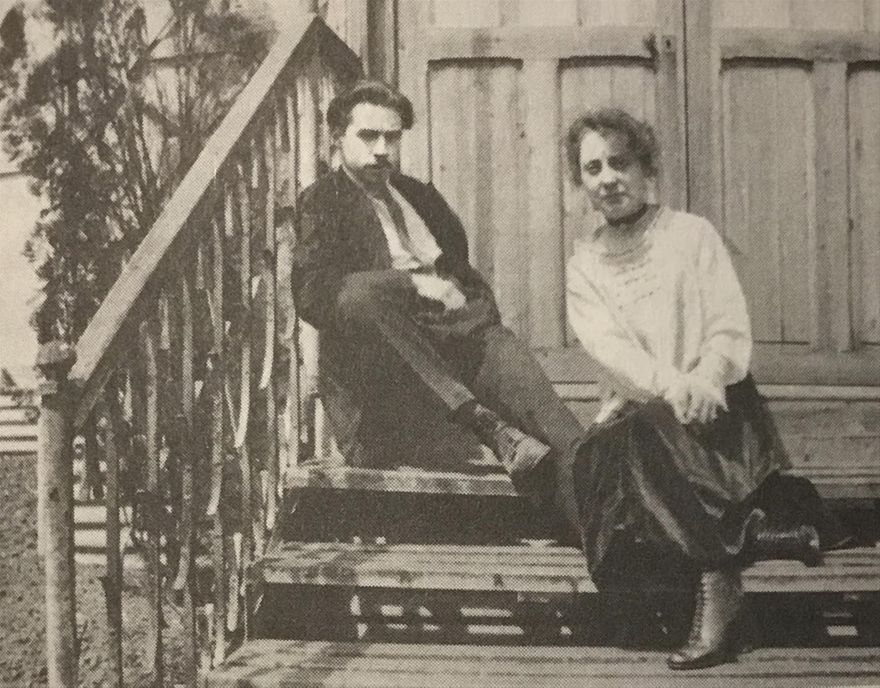 Jean och Marguerite Matisse vid huset Issy-les-Moulineaux.