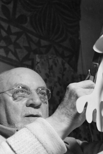 Matisse arbetar med sax och färgat papper (cut-outs).